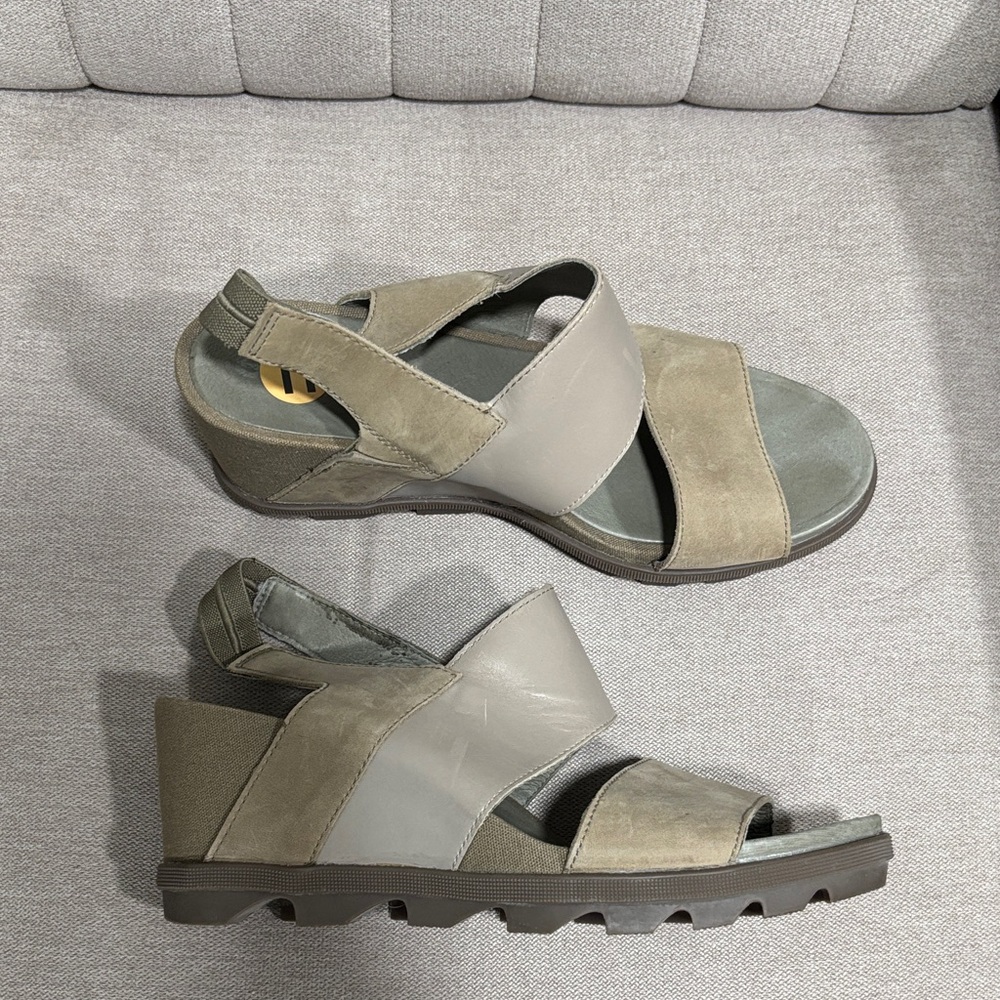 Sorel Women's Wedge Sandals - Taupe and Gray